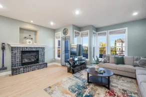 Spacious 3BR Townhome Near Zoo & Fremont Troll - Image 2