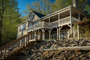 Lakefront Stunning Views-Smith Lake, AL-5 Bedrooms - Image 3