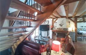 Pet Friendly Home In Salbris - Image 5
