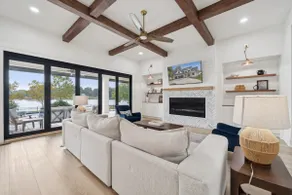 Brand New Luxurious Modern Farmhouse with Pool and Hot Tub - Beauitful Views! - Image 4