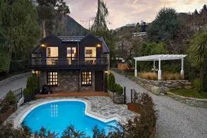 Alpine Cottage | Swimming pool | Lake and Mountain Views - Image 5