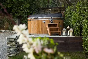 Alpine Cottage | Swimming pool | Lake and Mountain Views - Image 3
