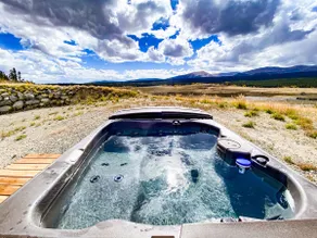 Epic Views, Huge Windows, Hot Tub, Family Friendly - Burro Trail Vista - Image 3