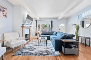 3 BR home|Steps from Walnut Street w/Free parking! - Image 2