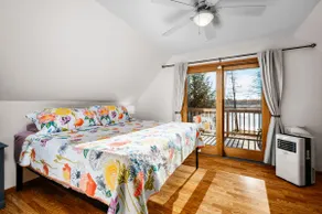 Waterfront, Hot Tub, 9 Beds - Wildwood Lakehouse - Image 4