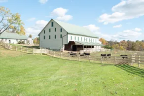 Gettysburg Farm Stay w/ Pool & Barnyard Animals - Image 2
