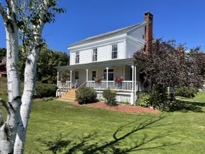 Peterson Place - Large updated farmhouse, pool, fire pit, close to Oneonta - Image 2