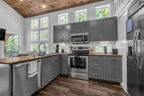 Menlo GA Tiny Home Experience - Image 3