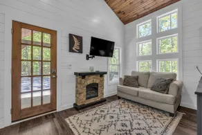 Menlo GA Tiny Home Experience - Image 4