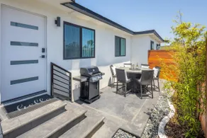 Charming 3 Bed Oasis | Fire Pit, BBQ | Downtown SD - Image 2
