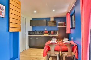 Cinema Chalet - Comfort - Image 2