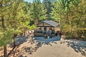 'A Little Bit of Simple' Cabin w/ Pond Access - Image 3