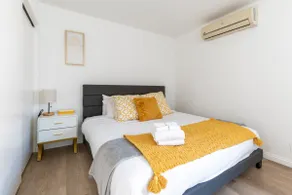 California Casita: Family & Work Friendly,King Bed - Image 3