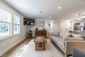 Newly Renovated LowCountry Cottage with Marsh Views - Sleeps 6 - Image 2