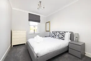 JOIVY Modern Flat with Free Parking - Image 2