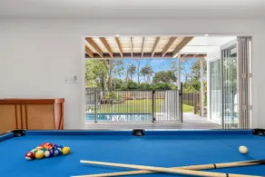 Luxury Villas The Break (Beachfront + Heated Pool) - Image 3
