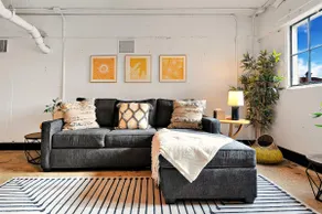Sunshine & Silos, Luxury Condo in Downtown Waco - Image 4