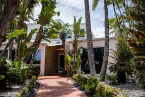 Magnificent Waterfront Living with Pontoon & Pool - Image 3