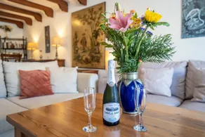Appartement confortable au Yacht Club avec vue sur mer, Wi-Fi et climatisation - Image 4