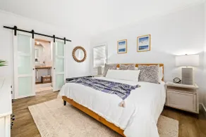 Oceanfront Two Bedroom Retreat with Private Balcony - Image 5