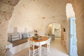 TD Lamiamola Stylish Trulli Lamie with Pool - Image 5