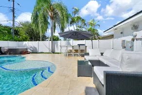 2260 Fantastic Backyard Glory | by Brampton Park - Image 3