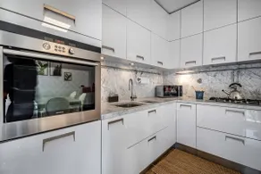 YiD Penthouse on Florence River with parking - Image 5