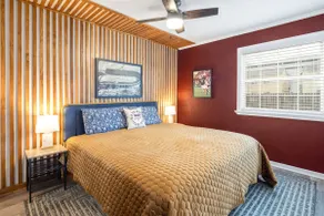 Legends: 1st Floor/2 Bdrm, Walk to A&M, King Beds - Image 3