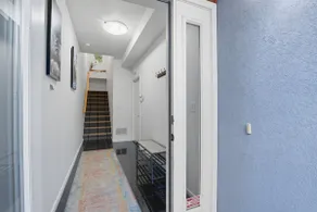 The Forest Gallery | 3BR Near Airport & Downtown - Image 3