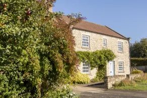 Saxon House 7 - Image 5