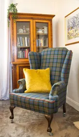 Fisherman's Flat Overlooking the Firth Of Forth - Image 2