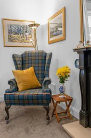 Fisherman's Flat Overlooking the Firth Of Forth - Image 5