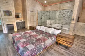 New Luxury Spa Retreat Cabin for Romantic Couples - Image 4