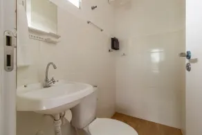 Unique Suite with Jacuzzi and Lagoon View - Image 4