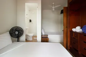 Unique Suite with Jacuzzi and Lagoon View - Image 2