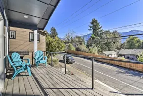 Stunning Stevenson Retreat w/ Mountain Views! - Image 2