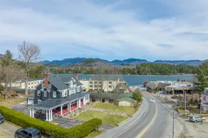 Tobias Place Off Main | 9 Bed, 4 Bath - Image 2