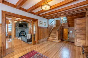 Tobias Place Off Main | 9 Bed, 4 Bath - Image 4