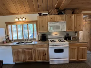 Rose Cottage Goodyear Lake - awesome waterfront, s - Image 5