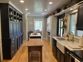 Wake Robin Cottage - Recent renovation 4 bdrm/ 4 bath home close to tournaments - Image 2