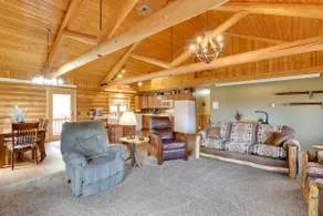Hill City Log Cabin Along Newton Creek! - Image 5