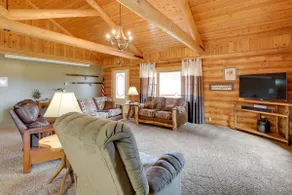 Hill City Log Cabin Along Newton Creek! - Image 4