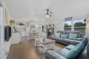 Boat & Fish on Lewisville Lake: Pet-Friendly Haven - Image 4