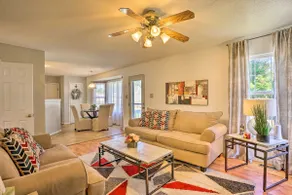 9 Mi to Richmond: Sandston Home w/ Office - Image 5