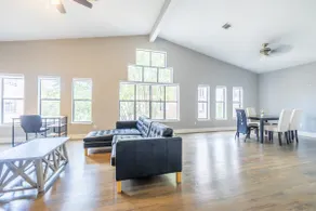 Gated 4BR Home Near NRG Med. Center - Image 4