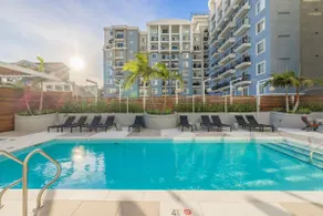 @ Marbella Lane - Luxury Beachside 2BR - Image 4