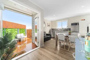 John's Place San Remo *Sleeps 5 *Pet Friendly* - Image 2