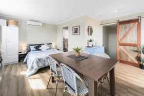 John's Place San Remo *Sleeps 5 *Pet Friendly* - Image 4