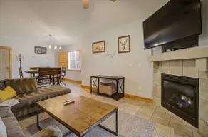 Bear Hollow Condo-sovplatser 9-3BD / 2BA - Image 3