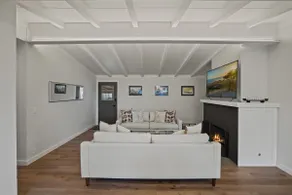 SeaClusion: Remodeled 3 Bedroom 2 Bath Nestled is a Quiet Pacific Grove Neighbor - Image 2